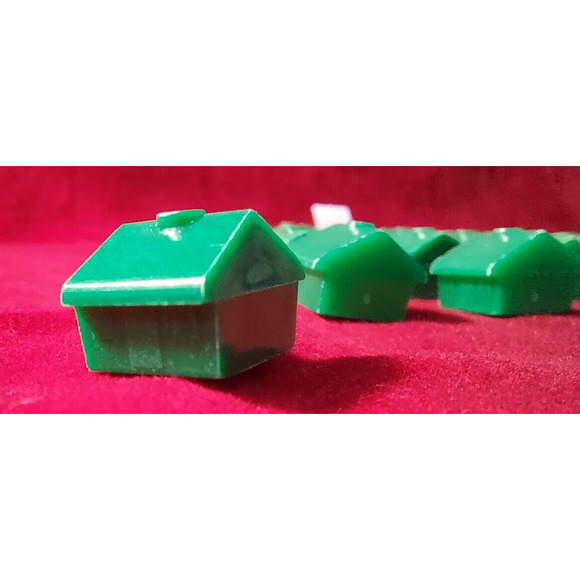 Monopoly Replacement Pieces including 24 Hotels - 48 Houses - 2 Dice - 8 Tokens - Picture 7 of 16